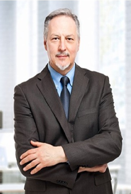 Gerente General Michael Jora Morales